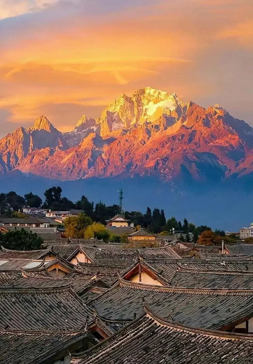 7-Day Yunnan Discovery Tour: Kunming, Dali & Lijiang's Ancient Wonders