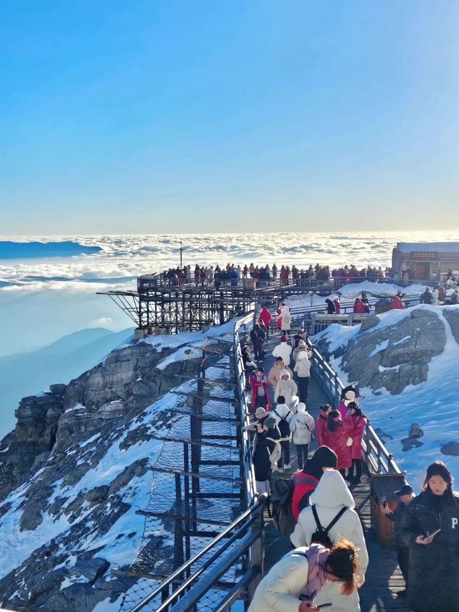 7-Day Yunnan Discovery Tour: Kunming, Dali & Lijiang's Ancient Wonders