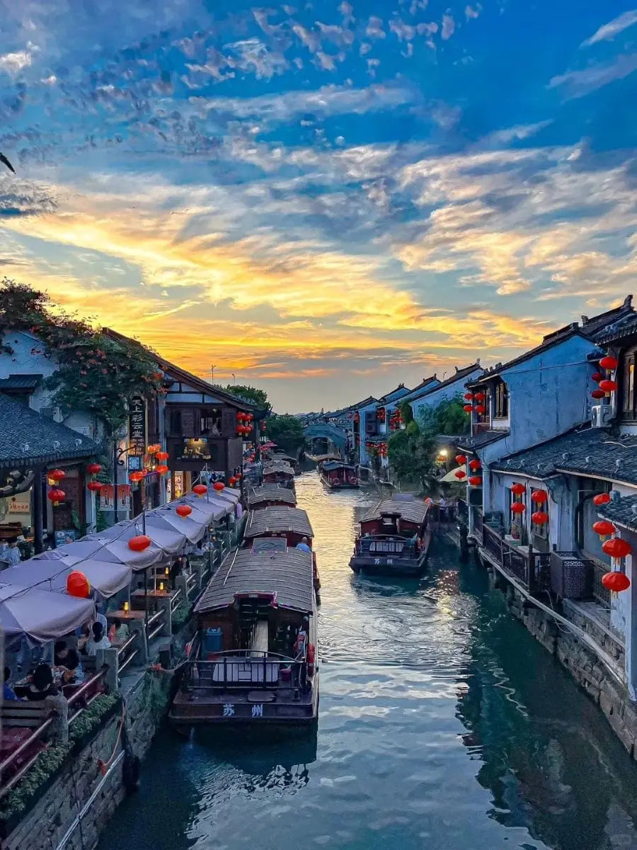 6-Day Eastern China Discovery: Shanghai, Suzhou & Wuzhen All-Inclusive Private Tour