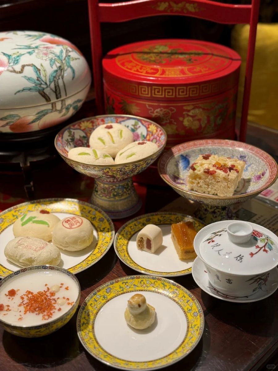 5-Day All-Inclusive Beijing Discovery Tour: The Imperial Treasure Hunt